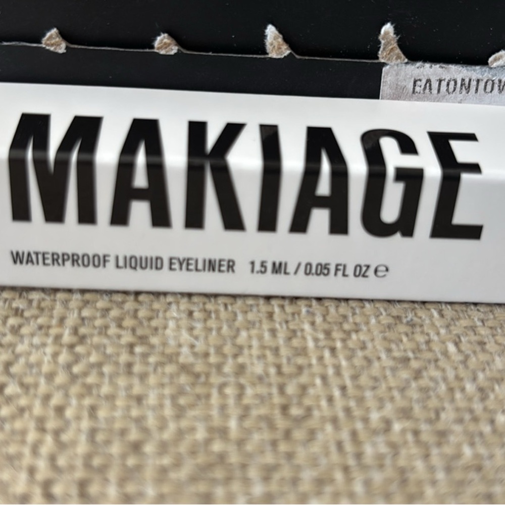 Black Waterproof Eyeliner